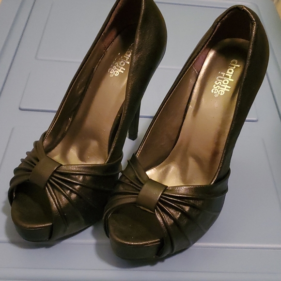 Charlotte Russe pumps - Picture 1 of 4